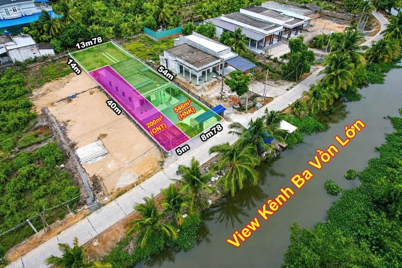 Bán nhà vườn view sông 746m2 mặt tiền đường bê tông tại xã Bình Đức, Bến Lức