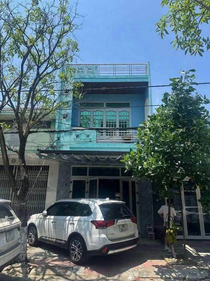 Bán nhà 2 tầng 74m² mặt tiền 4.5m Cao Xuân Huy Quận 1 - Ảnh 1