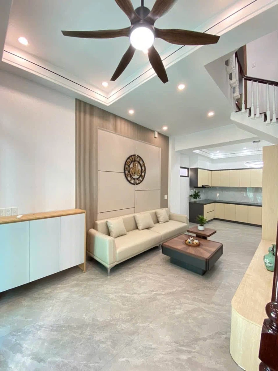 Bán nhà 3 tầng 41m² mặt tiền 4,2m Tống Duy Tân Hải Dương - Ảnh 1