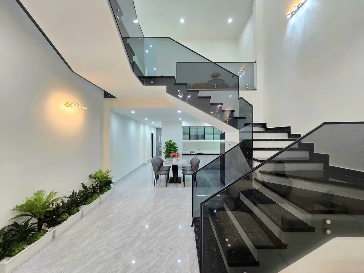 Bán nhà 2 tầng 200m2 (100m2 đất) 3PN, Hoà Xuân, Đà Nẵng - Ảnh thu nhỏ 3