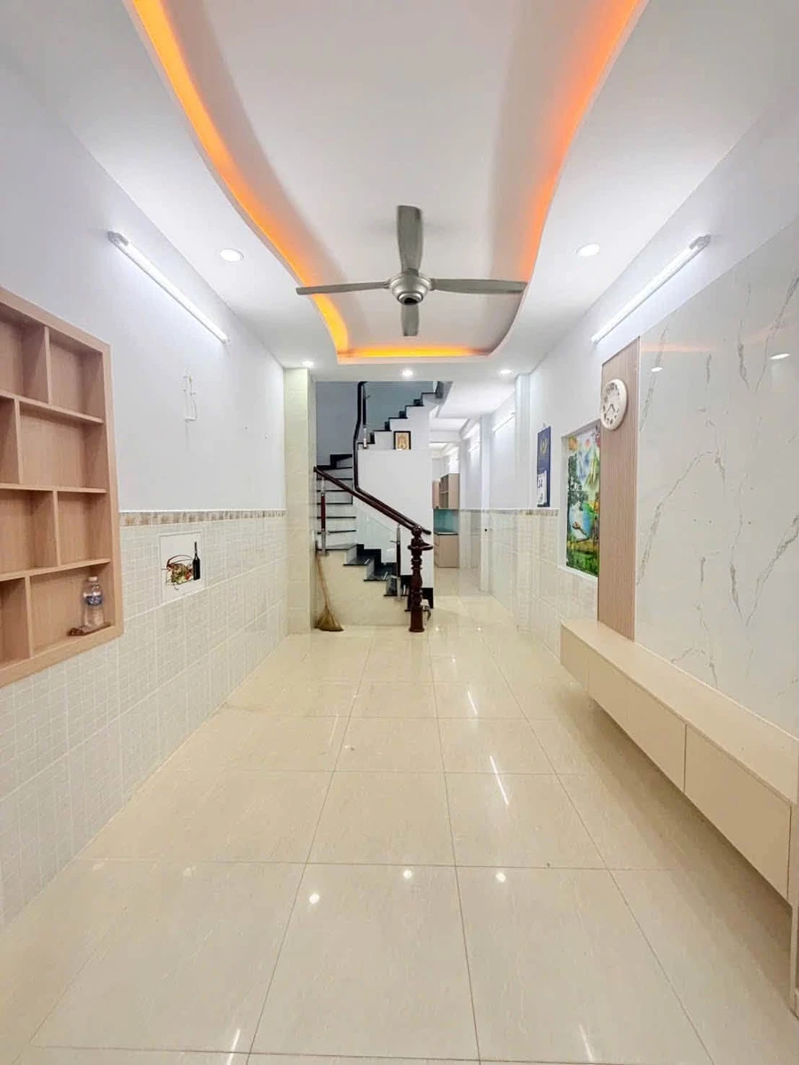 Bán nhà 4PN 128.5m² hẻm Đoàn Văn Bơ Quận 4 - Ảnh thu nhỏ 3