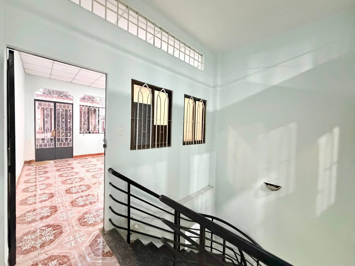 Bán nhà 3 tầng 5PN hẻm Lê Văn Sỹ, Phường 14 Quận 3, 61.3m2, giá 9.5 tỷ - Ảnh thu nhỏ 5