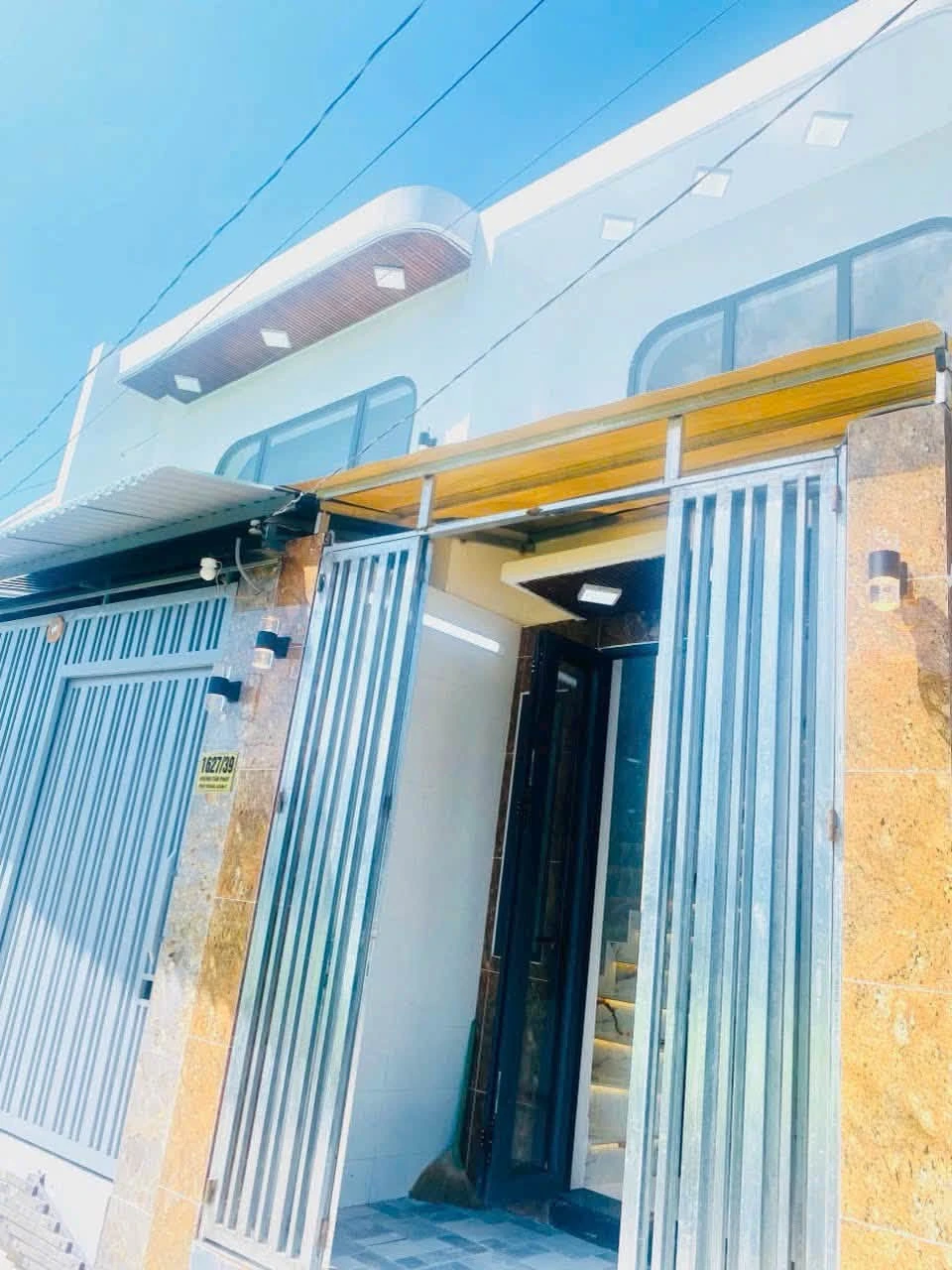 Bán nhà hẻm 44,8m² 3 phòng ngủ Quận 7 2,45 tỷ - Ảnh 1