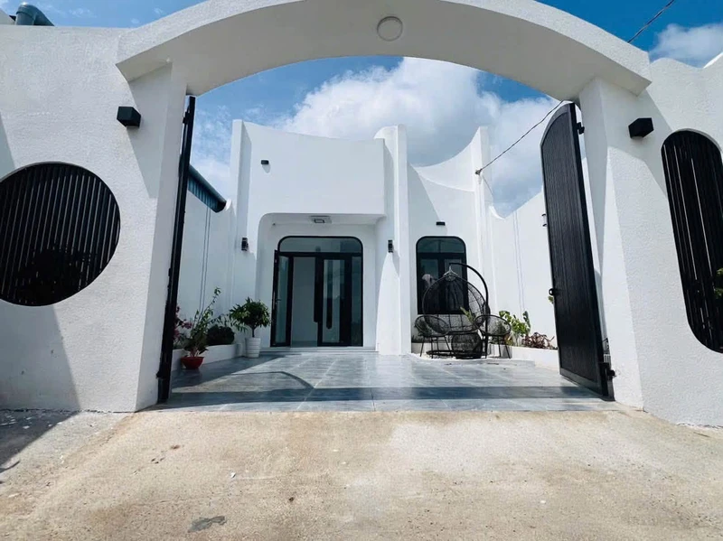 Bán nhà mới 105m² Phan Thiết 1,84 tỷ gần ga