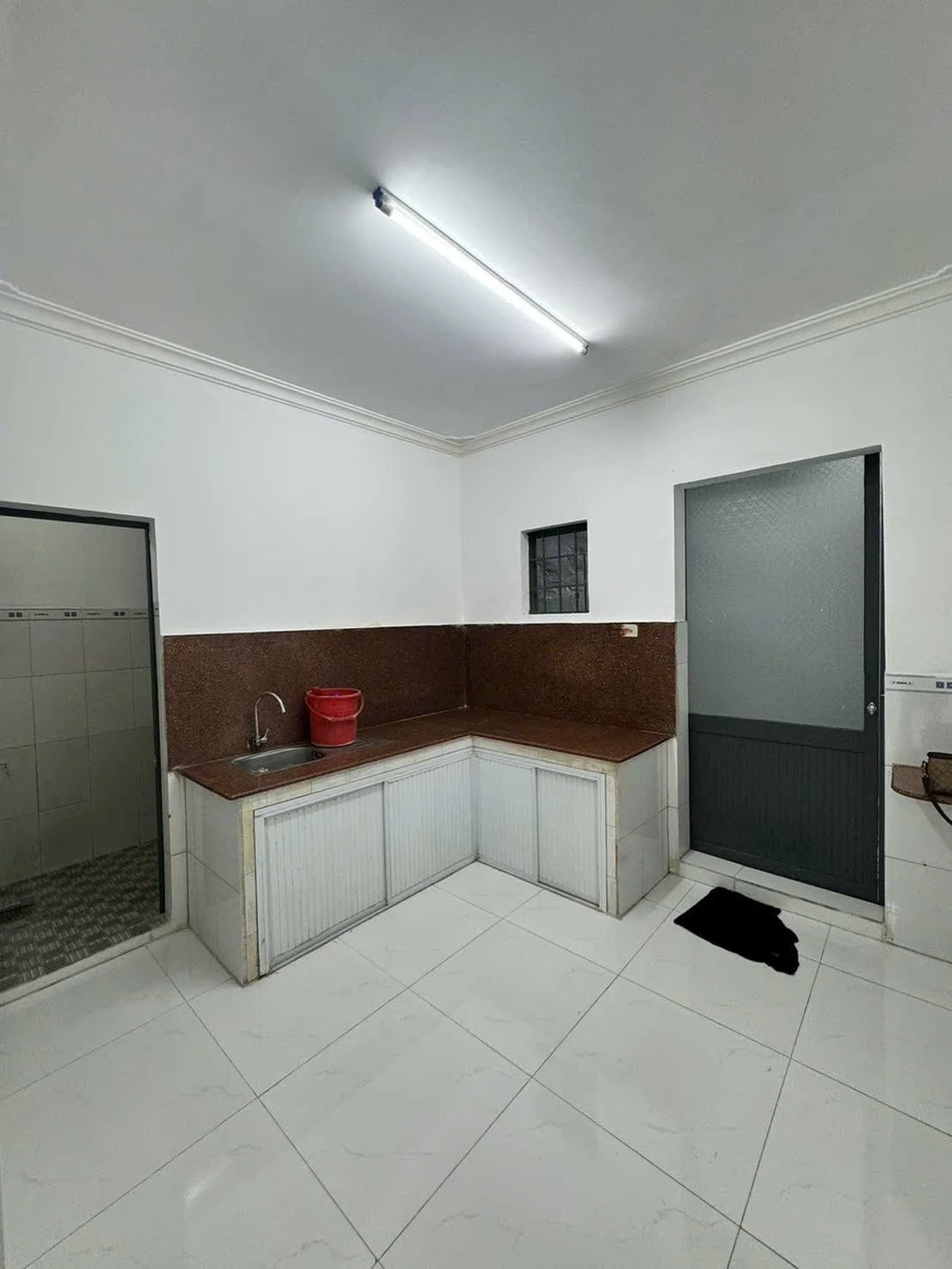 Bán nhà hẻm 72m² Trần Hưng Đạo Quận 4 - Ảnh thu nhỏ 5