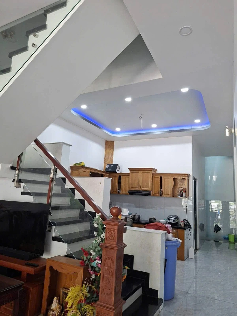 Bán nhà Bình Hoà, Thuận An, 72m2, 4 phòng ngủ, 4 tỷ 5 - Ảnh thu nhỏ 3