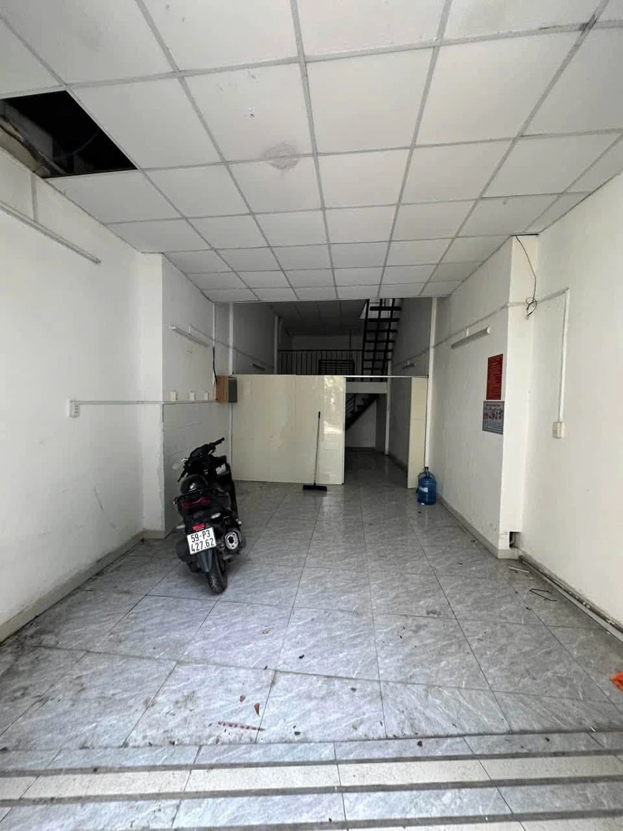 Cho thuê nhà hẻm xe tải Âu Cơ 68m² 13 triệu/tháng - Ảnh 1