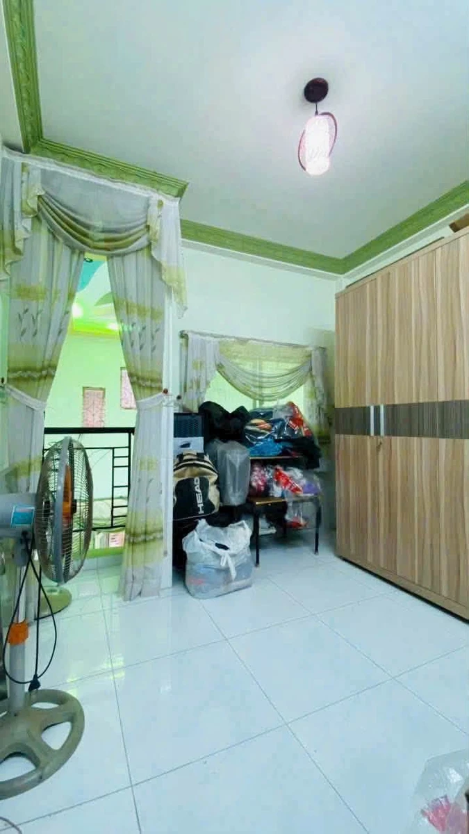 Bán nhà phố 38m² 3 tầng Lạc Long Quân Quận 11 - Ảnh thu nhỏ 5