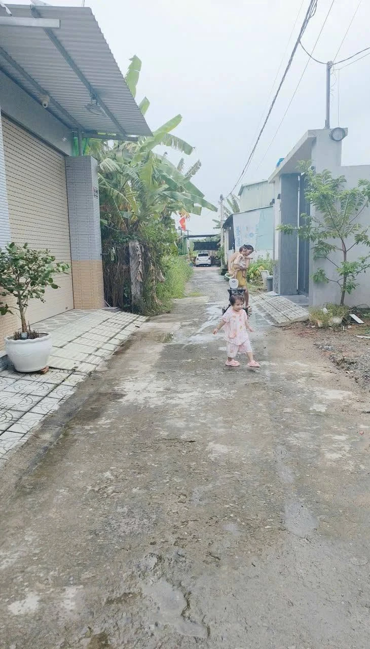 Bán nhà 150m2 full thô cư gần cầu Phú Hào 670 triệu - Ảnh 1