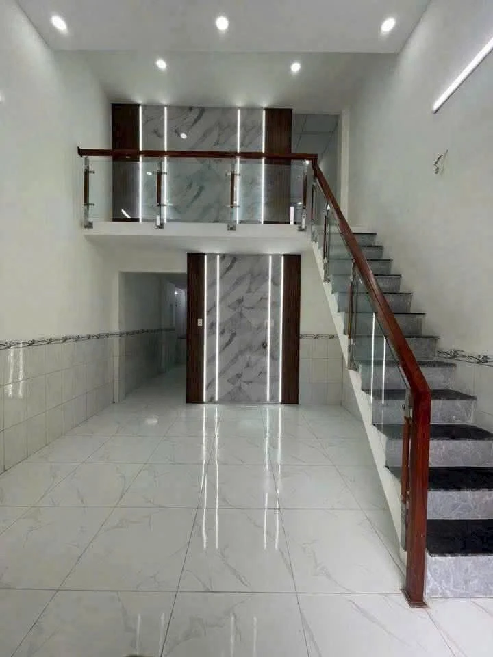 Bán nhà 3PN Tân Đông Hiệp 52m2 giá 1 tỷ 250 triệu - Ảnh 1
