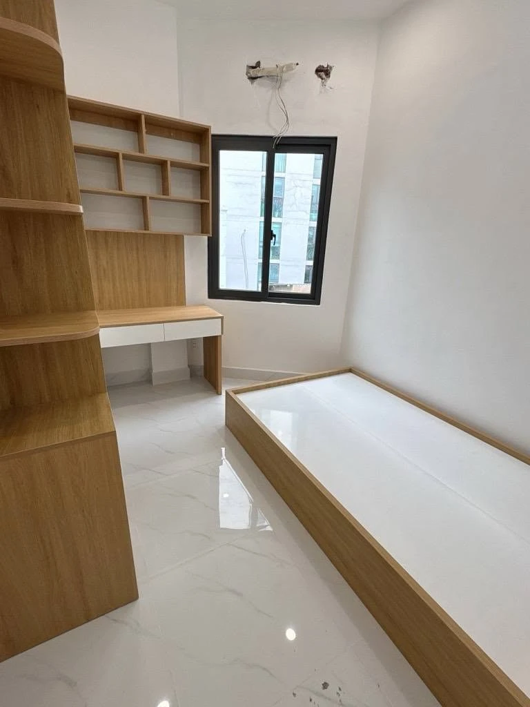 Bán nhà 5 tầng hẻm 4m Hoàng Diệu, 51m2, 5PN - hơn 8 tỷ - Ảnh thu nhỏ 3