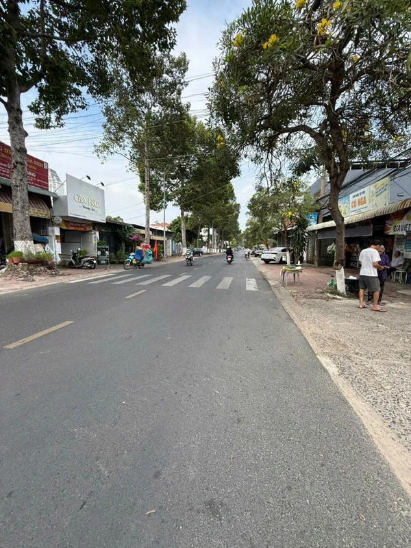 Bán đất mặt tiền Trần Hưng Đạo, 400m², Tây Ninh, 6,1 tỷ