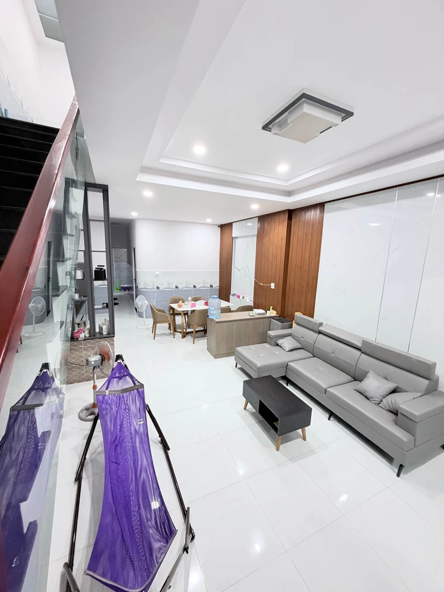 Nhà lầu 3 phòng ngủ 92m² Phan Thiết bán 2.4 tỷ - Ảnh thu nhỏ 5