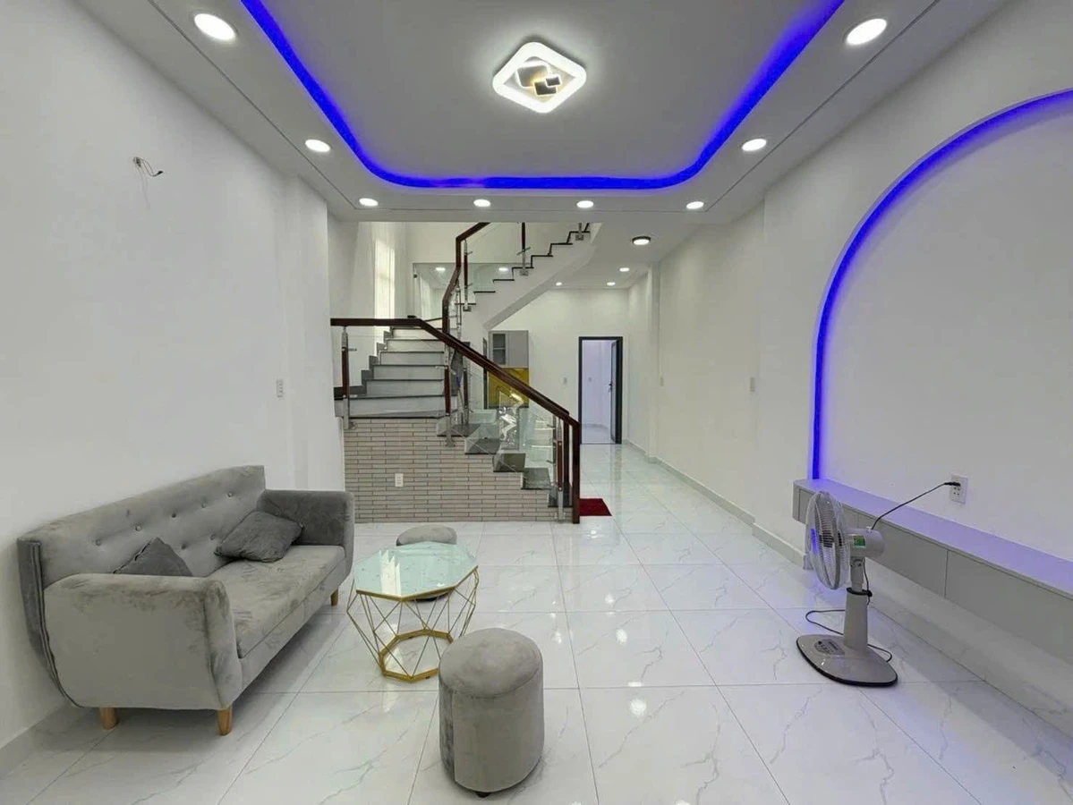 Bán nhà 2 tầng 3PN 52m² Tên Lửa, Bình Tân - Ảnh 1