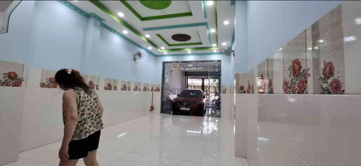 Bán nhà phố 4 tầng mặt tiền 92m² Gò Dưa Thủ Đức - Ảnh thu nhỏ 2