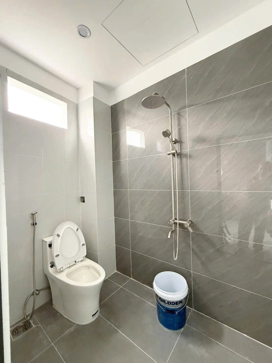 Bán nhà 3PN, 87.6m² Tôn Đản, Quận 5, full nội thất - Ảnh thu nhỏ 2