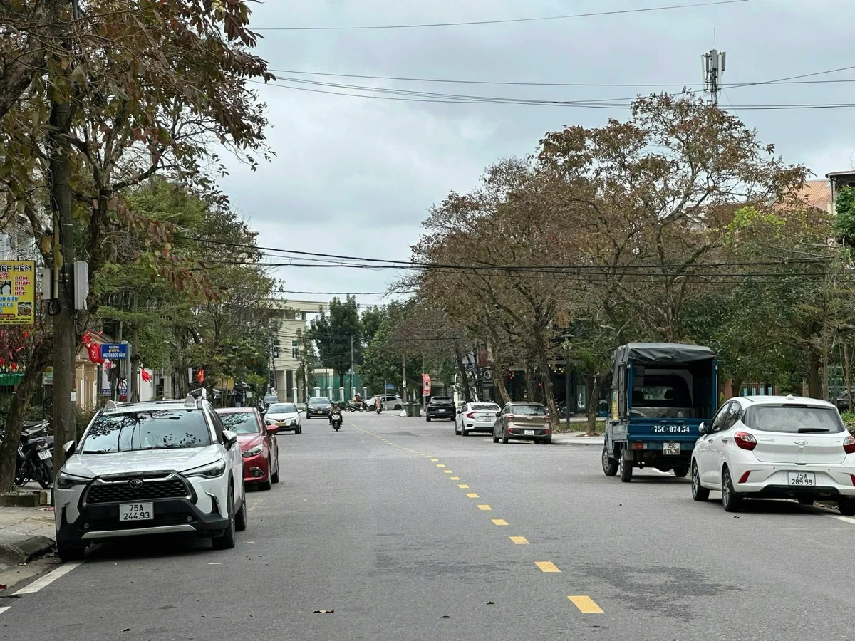 Bán nhà 3 tầng mặt tiền Nguyễn Hữu Thọ, Huế, 121m2, 12 tỷ - Ảnh thu nhỏ 5