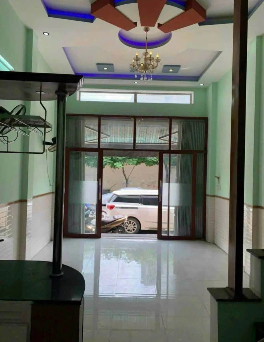 Bán nhà 3,5 tầng mặt tiền 40m², Phan Chu Trinh, Quy Nhơn - Ảnh thu nhỏ 2