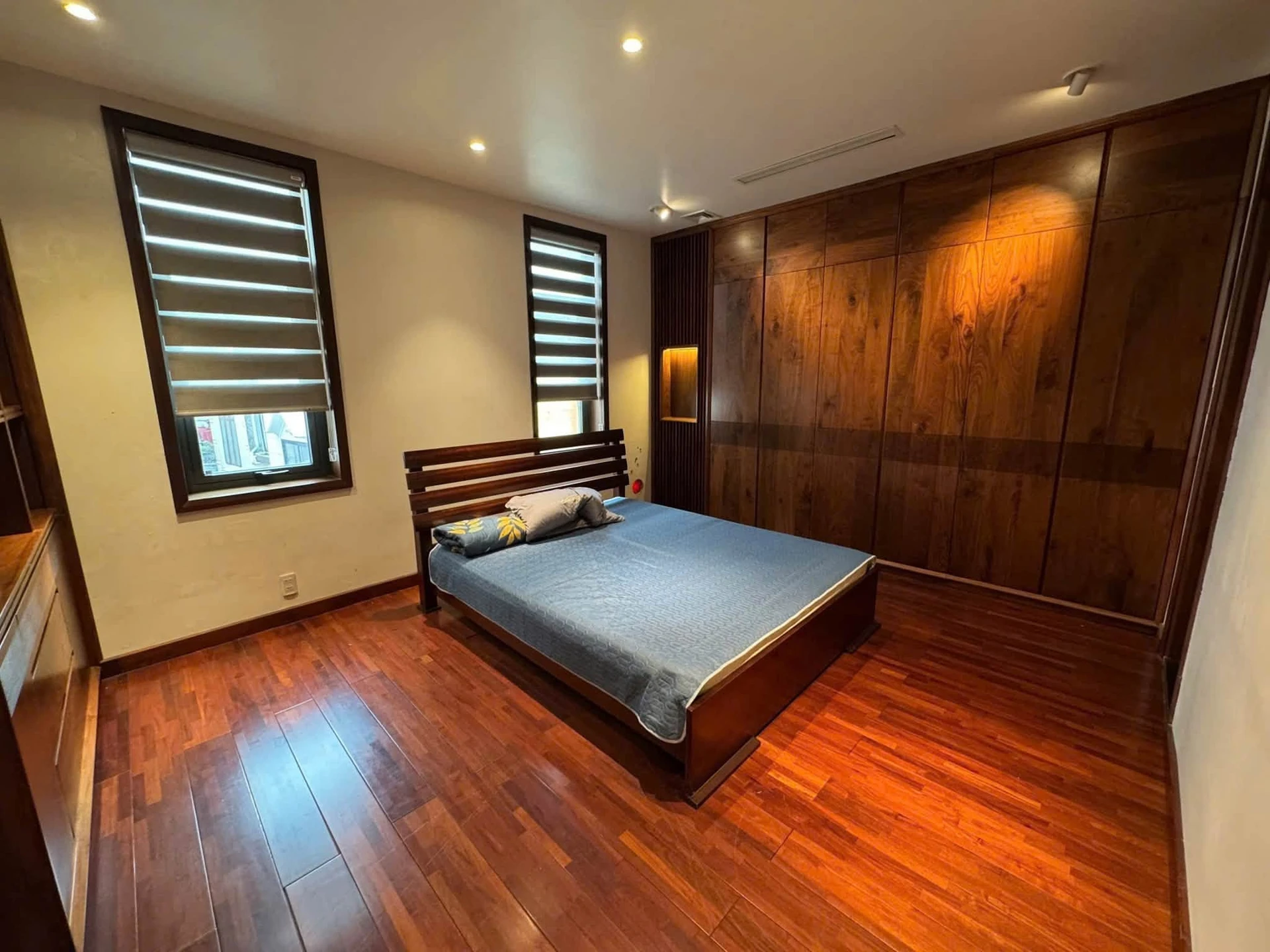 Cho thuê biệt thự 180m² 4PN Trần Phú, TP.HCM - Ảnh 1