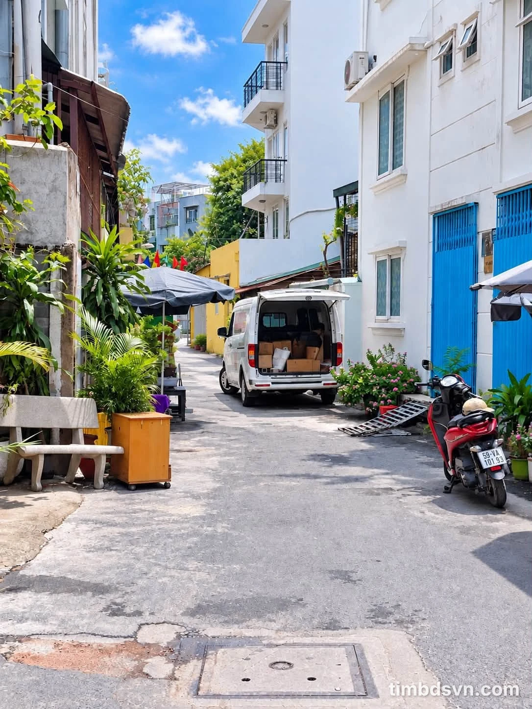 Bán nhà góc 2 mặt tiền 3,6x13m Phan Văn Trị gần 6 tỷ - Ảnh 1