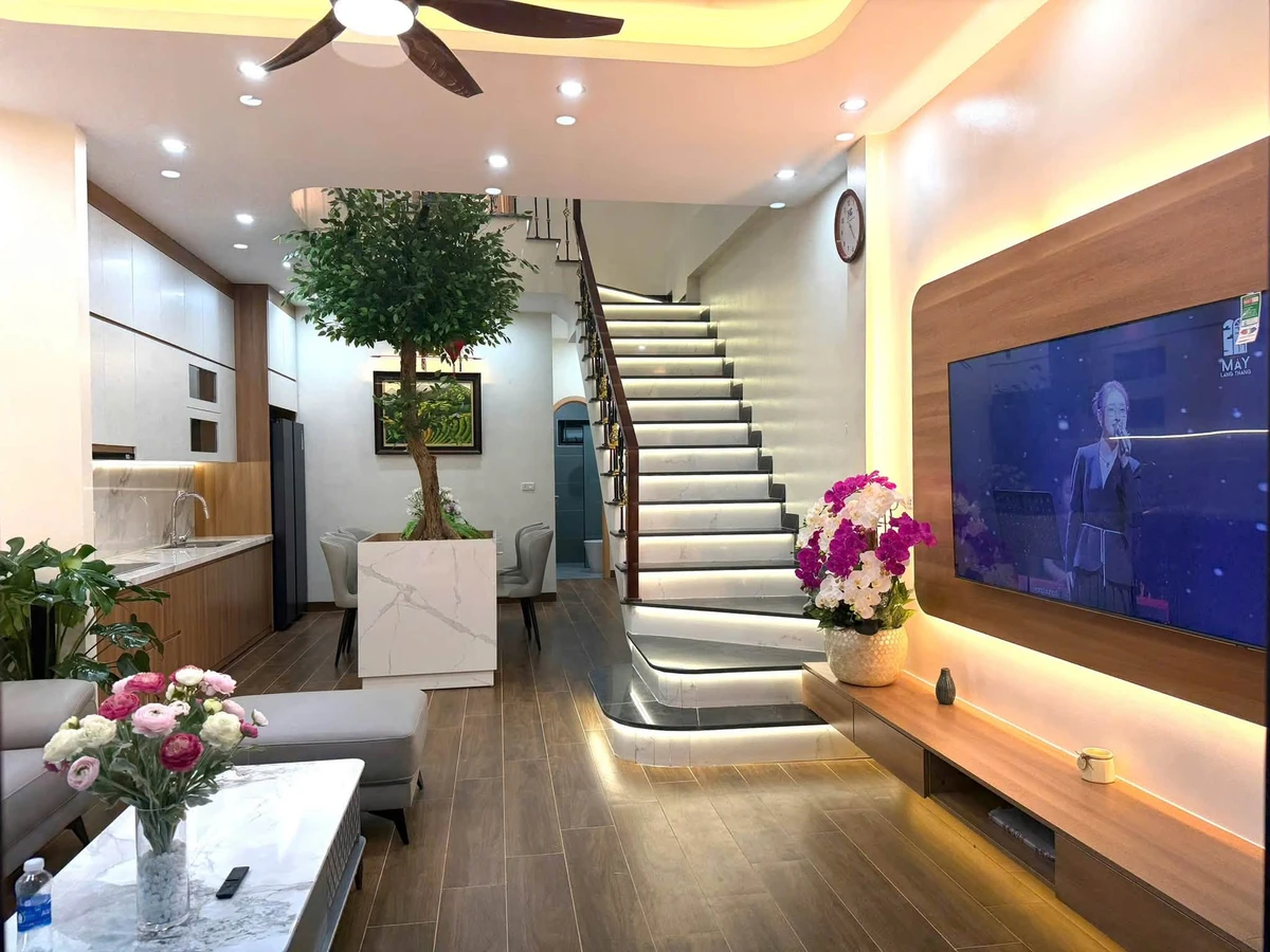 Bán nhà 3 tầng 70m² Văn Cơ, Việt Trì khoảng 4 tỷ - Ảnh 1