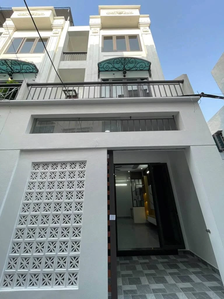 Bán nhà 3 PN 50m2 đường Kênh, P. Nam Định - 2,2 tỷ - Ảnh 1