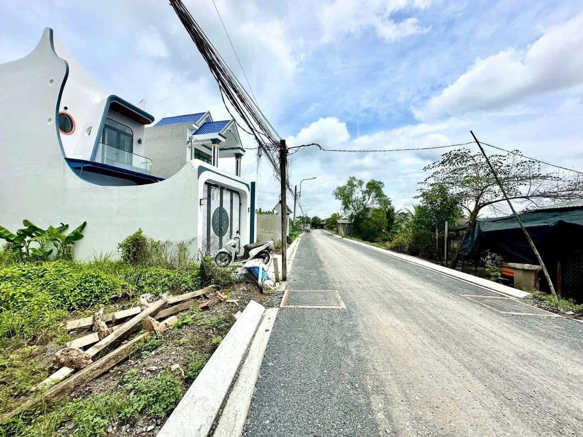 Bán nhà mặt tiền Lộc Hậu Nhựa 98m² 3 phòng ngủ Mỹ Lộc - Ảnh thu nhỏ 4