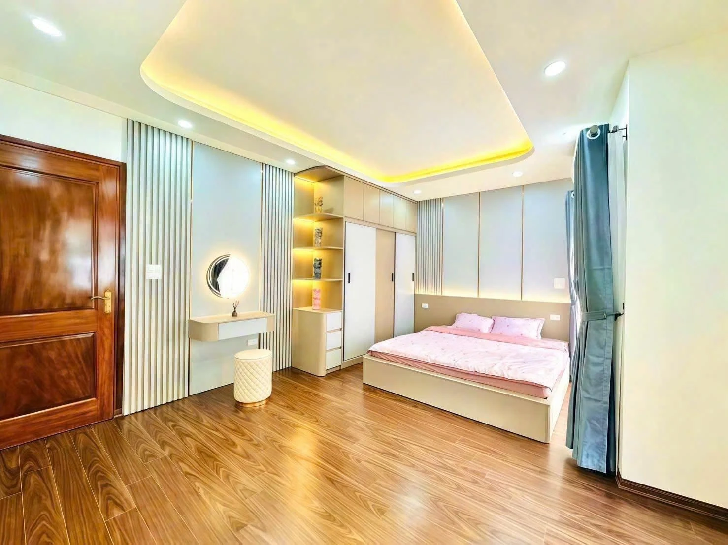 Bán biệt thự 5 tầng 9 phòng 100m² Nguyễn Chí Thanh 15,3 tỷ - Ảnh 1