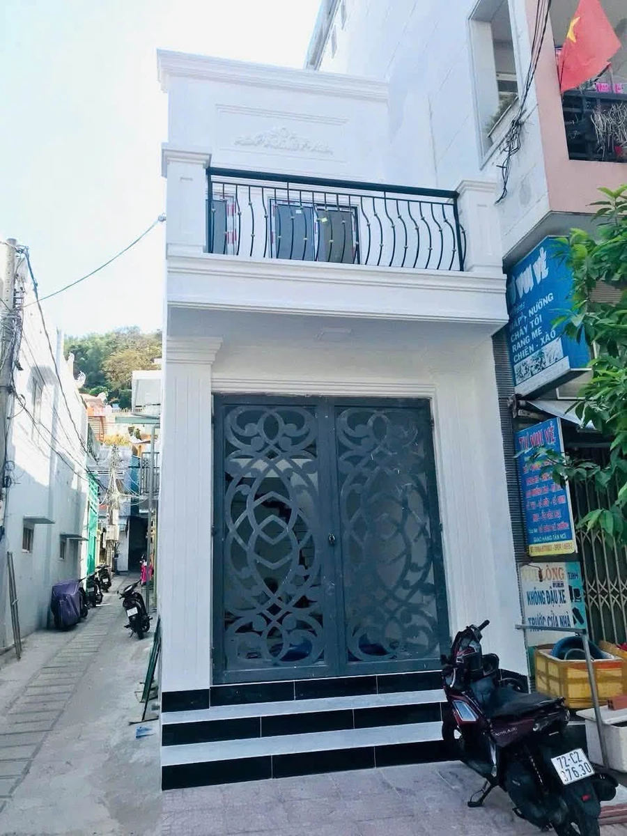 Bán nhà mặt tiền Đinh Tiên Hoàng 45m2 6,2 tỷ Nha Trang - Ảnh thu nhỏ 2