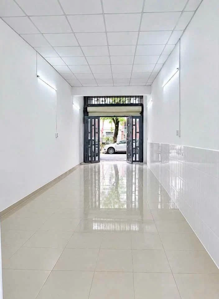 Cho thuê nhà mặt tiền kinh doanh 60m² Tân Phú 10 triệu/tháng - Ảnh thu nhỏ 2