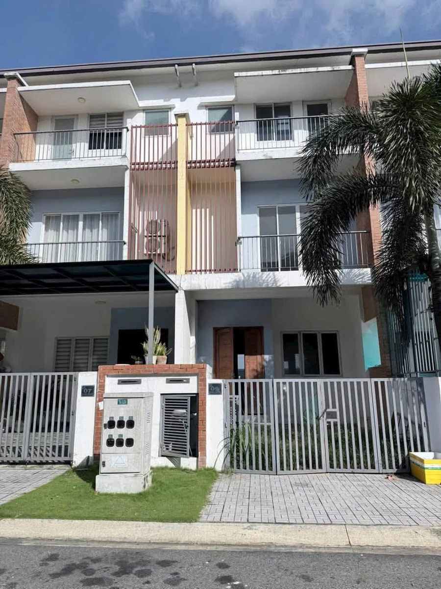 Bán nhà thô Suncasa 80m² 2 tỷ 900 triệu Thủ Dầu Một - Ảnh 1