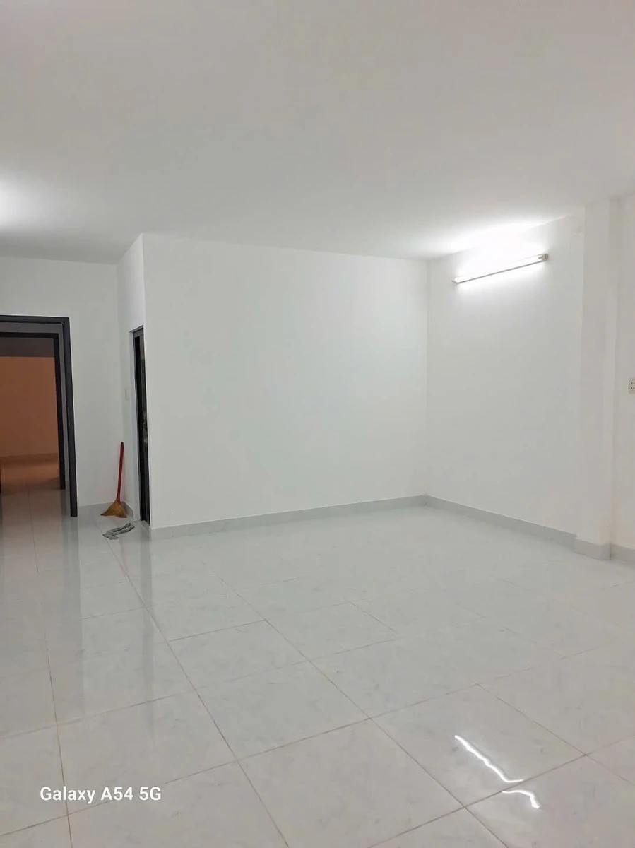 Bán nhà mới 4PN 5WC 95m² Gia Hoà Bình Chánh 7 tỷ - Ảnh 1