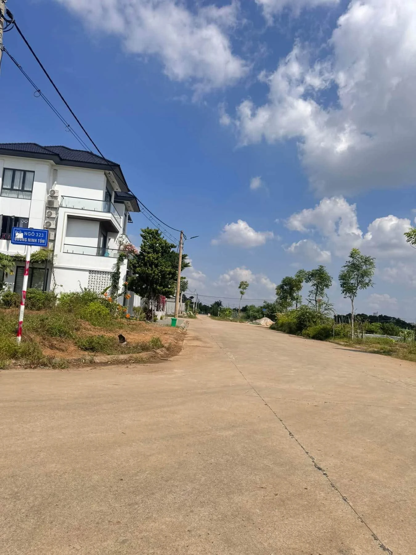 Bán lô đất 120m2 mặt tiền 6m Ninh Phúc - Ảnh 1