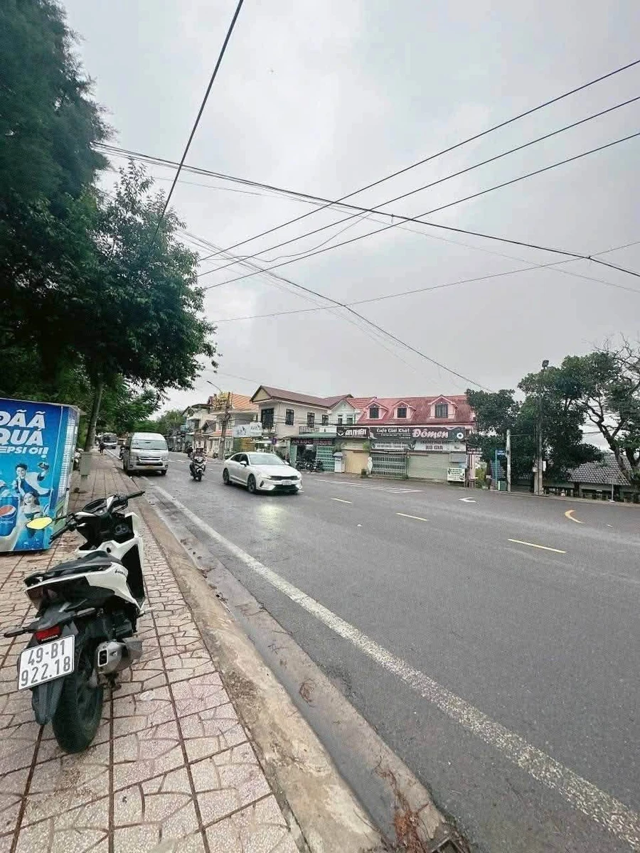 Bán khách sạn 30 phòng 300m² Đà Lạt 16 tỷ 500 triệu - Ảnh thu nhỏ 2