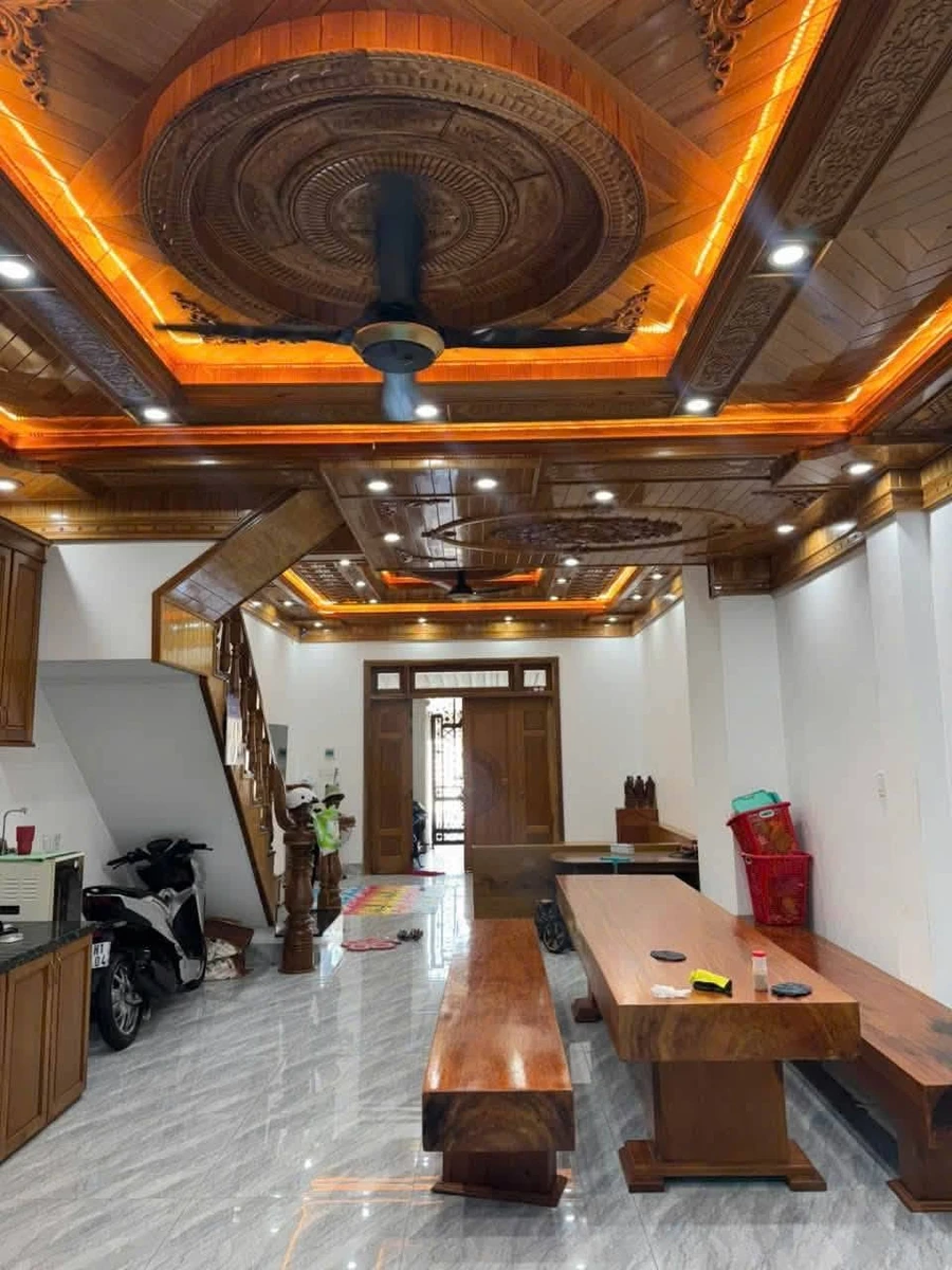 Bán nhà 3 tầng mặt tiền Lư Giang, Nha Trang, 96.6m², 5.8 tỷ - Ảnh thu nhỏ 4