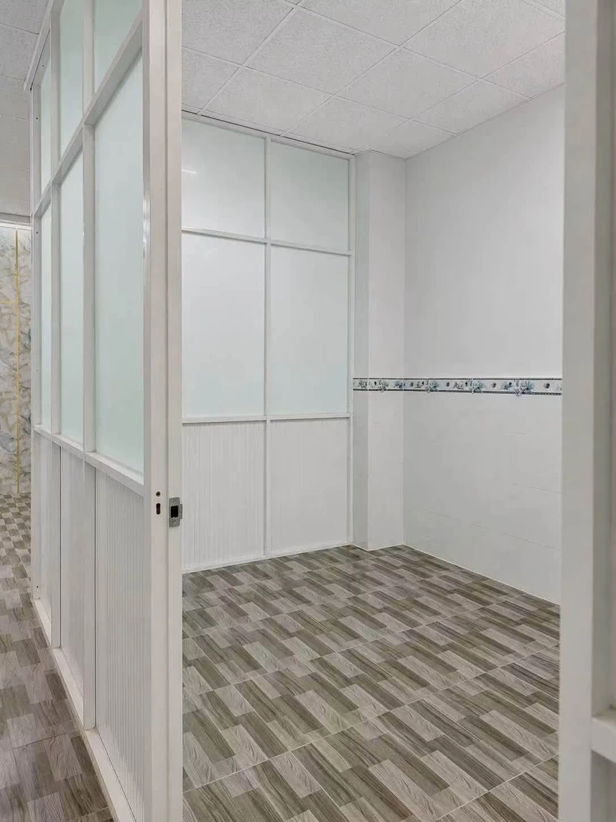 Cho thuê nhà mặt tiền Nguyễn Bỉnh Khiêm, Rạch Giá 110m2 - Ảnh thu nhỏ 5