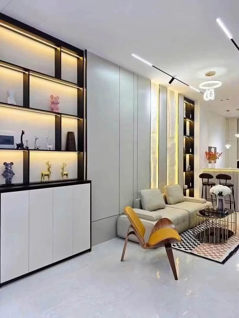 Bán nhà 3 tầng 150m² Phạm Nhữ Tăng, giá 4 tỷ 750 - Ảnh thu nhỏ 2