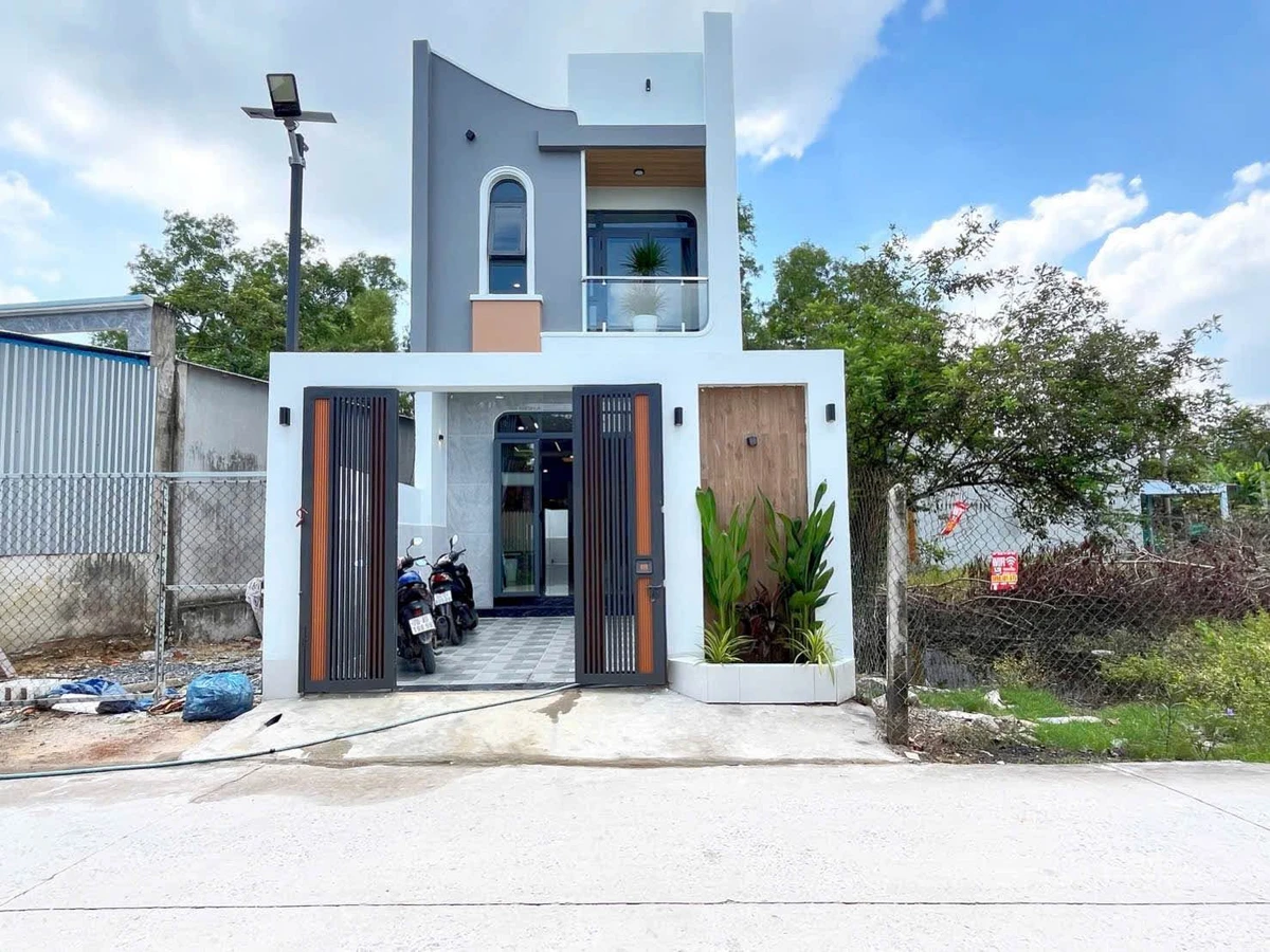 Bán nhà 4 phòng ngủ 140m2 Mỹ Hạnh Bắc, Long An - Ảnh thu nhỏ 2