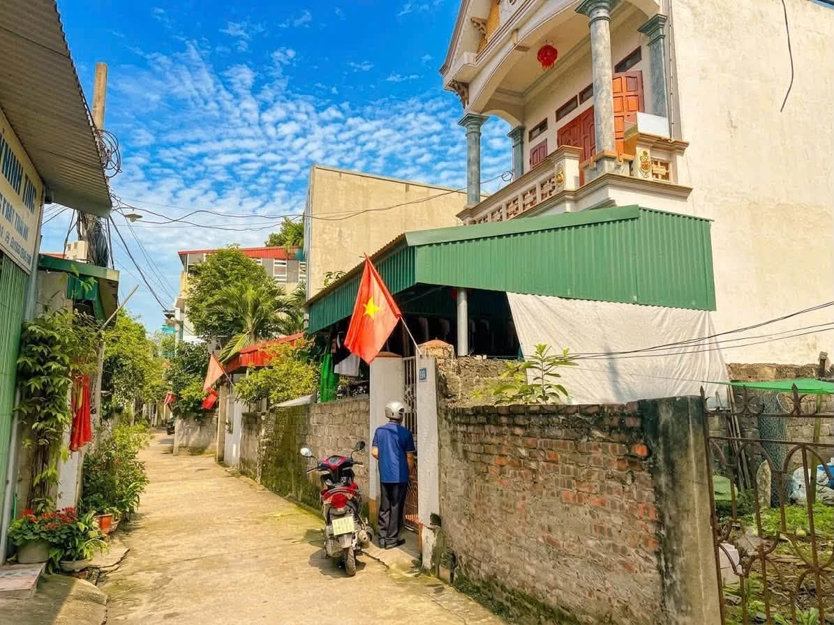 Bán đất Hóc Môn 82m² gần trường Đinh Tiên Hoàng 2 tỷ 3 - Ảnh thu nhỏ 2