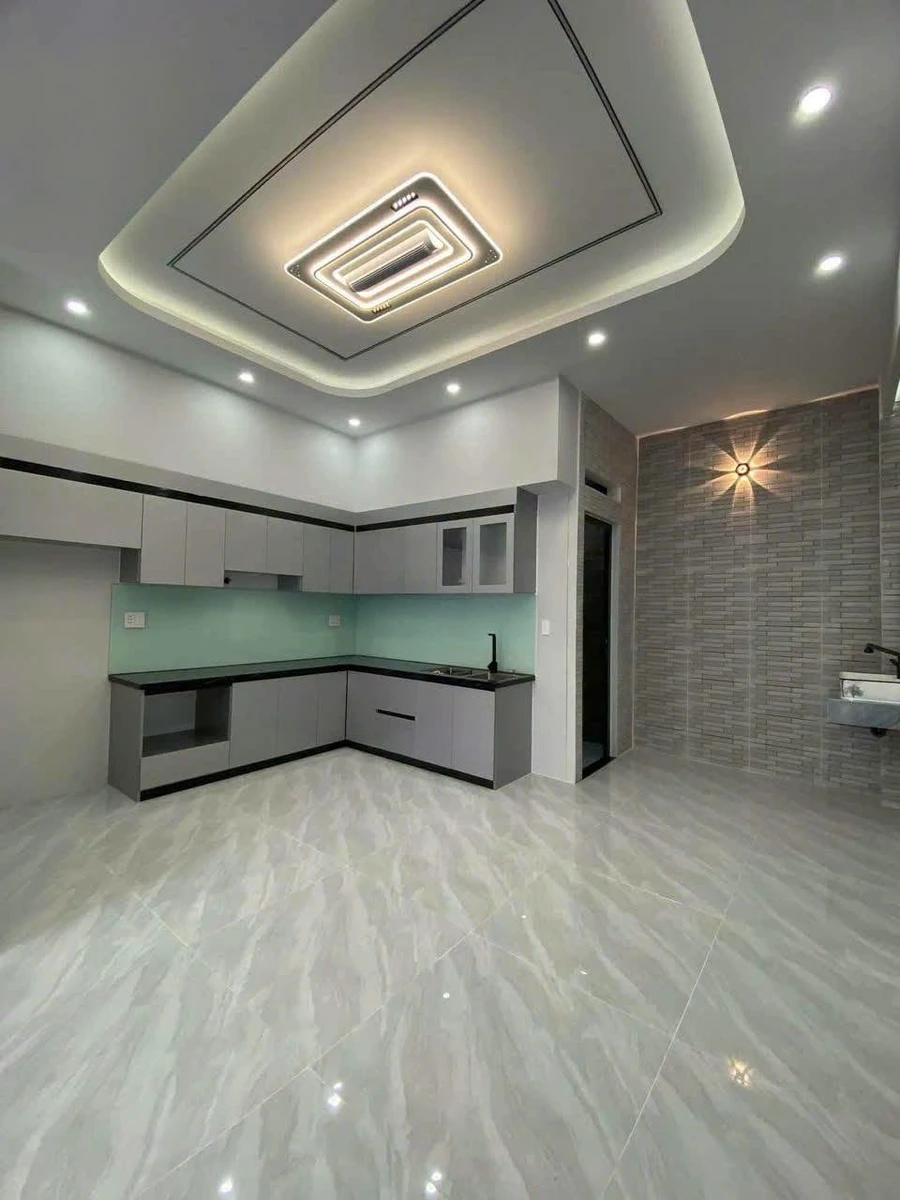 Bán nhà 1 trệt 2 lầu 68m² gần chợ Dĩ An, giá 4 tỷ - Ảnh thu nhỏ 5