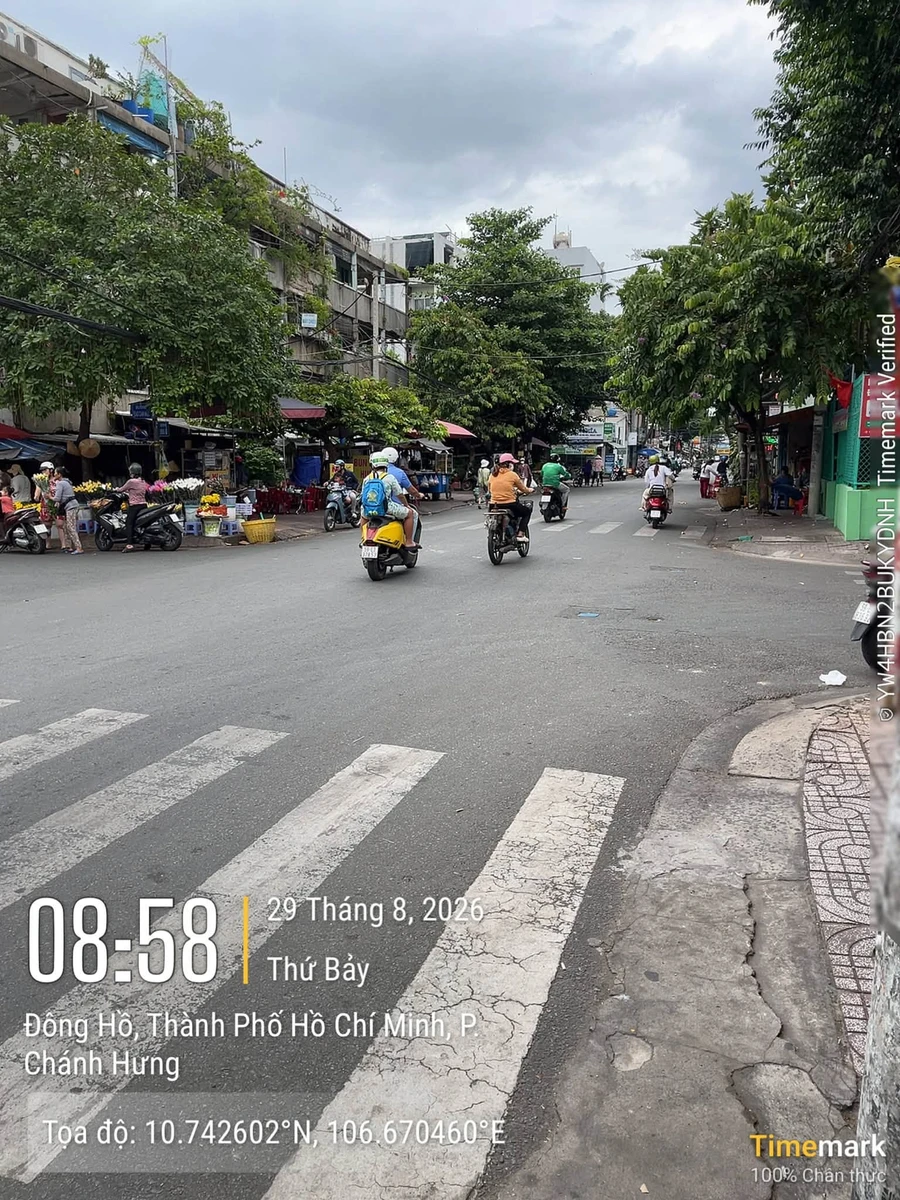 Bán nhà mặt tiền đường Đông Hồ, Phường 4, Quận 8, 62m2, 1 trệt 2 lầu, giá 13,5 tỷ - Ảnh thu nhỏ 4