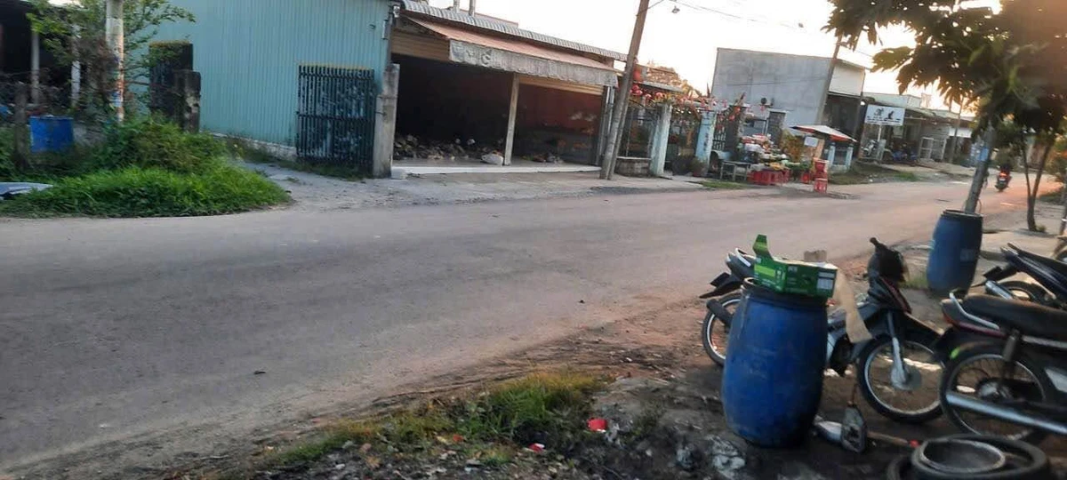 Bán đất mặt tiền Luc Viên Hóc Môn 450m² - Ảnh thu nhỏ 2