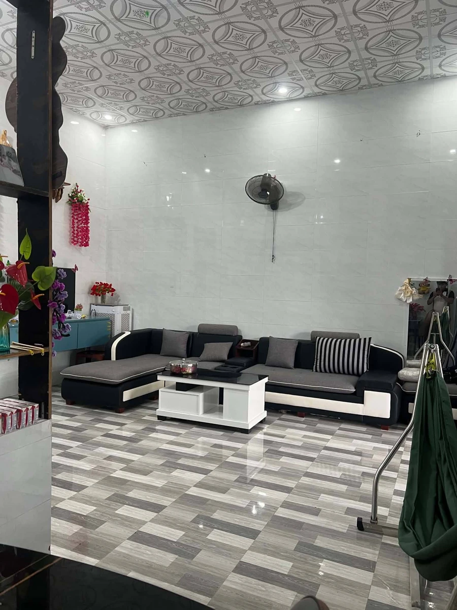 Nhà bán 180m² 2 phòng ngủ giá 830 triệu gần Eva Farm - Ảnh thu nhỏ 5
