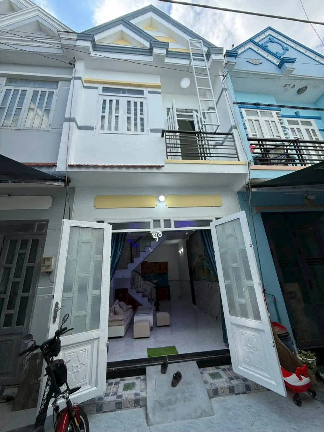 Bán nhà Hóc Môn 40m² 2PN, 1 trệt 1 lầu 1 tỷ 540 - Ảnh 1
