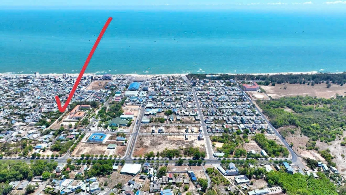 Bán lô đất góc 2 mặt tiền 150m2 thổ cư, có sẵn 3 căn nhà, cách biển Phước Hải 500m - Ảnh thu nhỏ 3