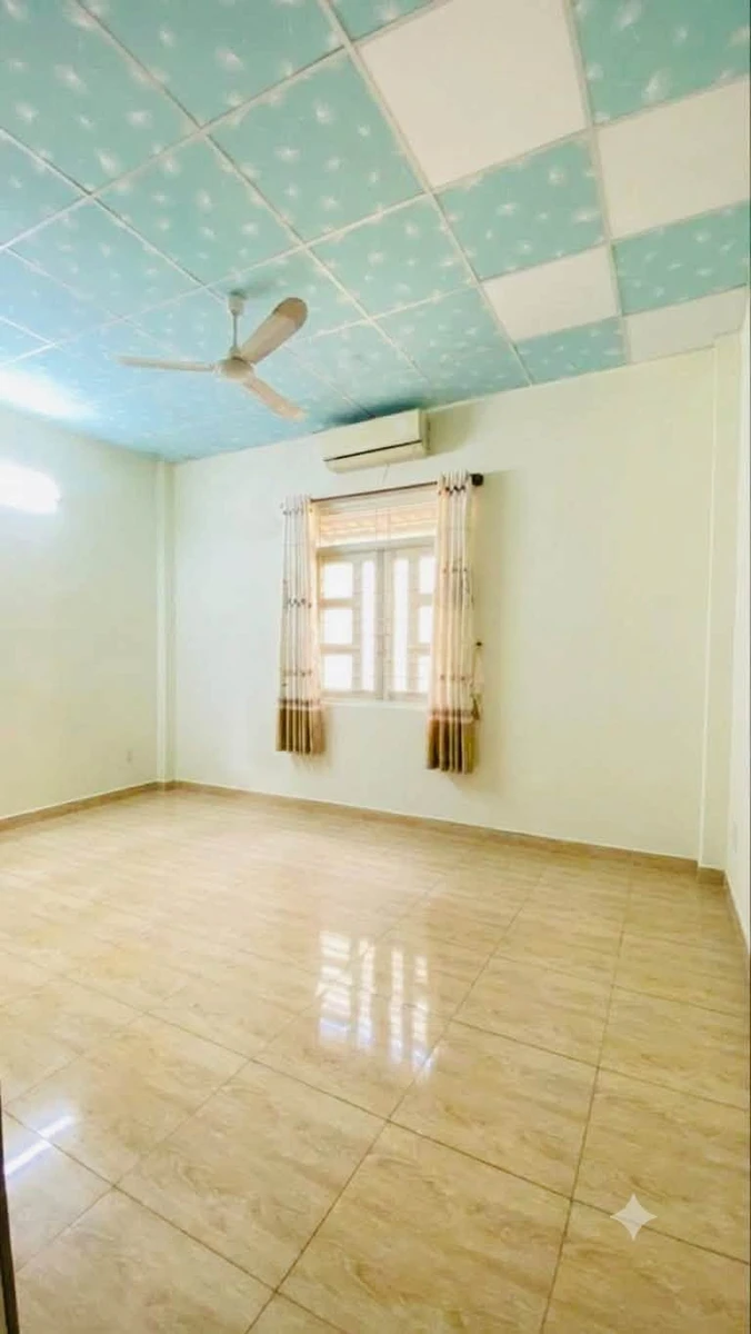 Bán nhà mặt tiền 5x25 (125m²) 2 tầng Nguyễn Thị Thập Quận 7, 9 tỷ - Ảnh thu nhỏ 4