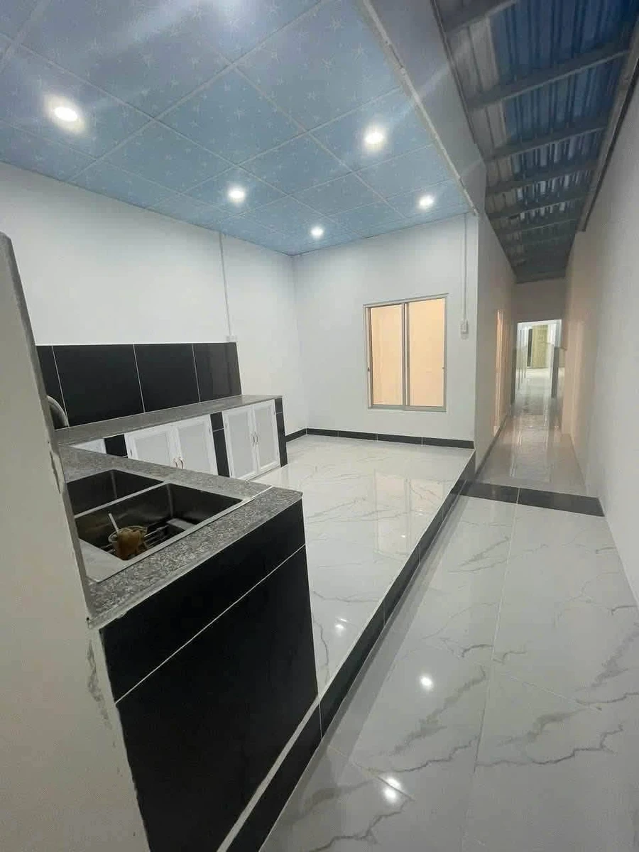 Bán nhà mặt tiền Trần Hưng Đạo, Long Điền, 4x27m, 4 phòng ngủ, giá 2,55 tỷ - Ảnh thu nhỏ 2