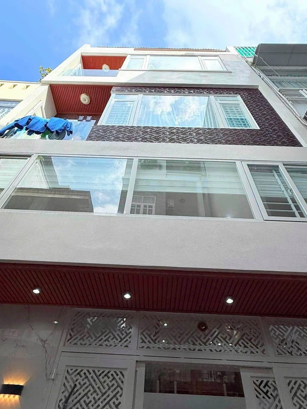 Bán nhà 4PN Vũng Tàu gần biển 46m2, 5 tỷ 950