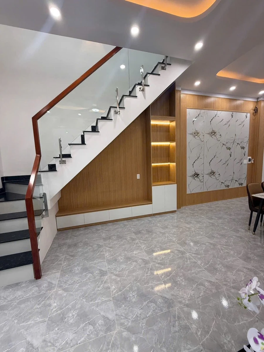 Bán nhà 1 trệt 1 lầu 105m² Tân Định Bình Tân - Ảnh thu nhỏ 3