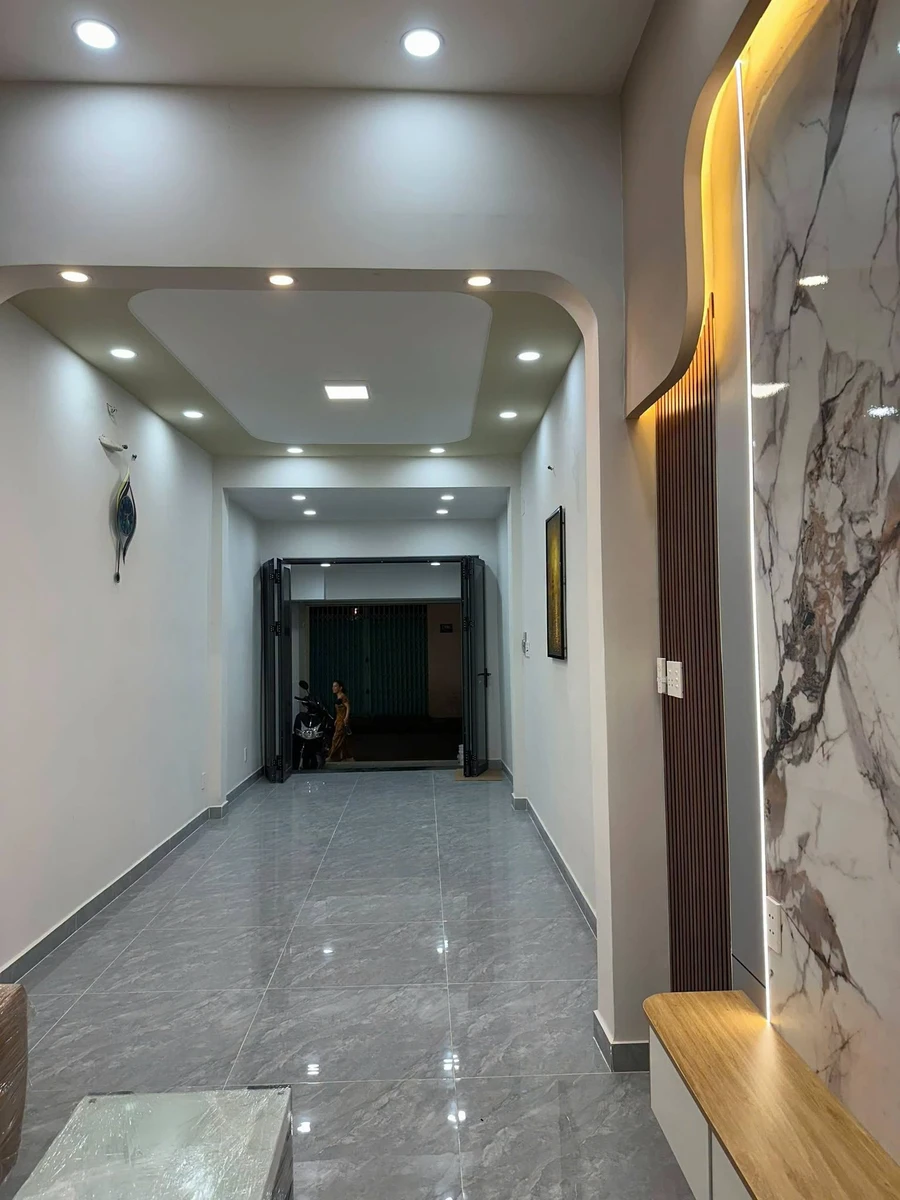 Cho thuê nhà mặt tiền 60m2, 3PN 3WC Gò Vấp - 20 triệu/tháng - Ảnh thu nhỏ 2